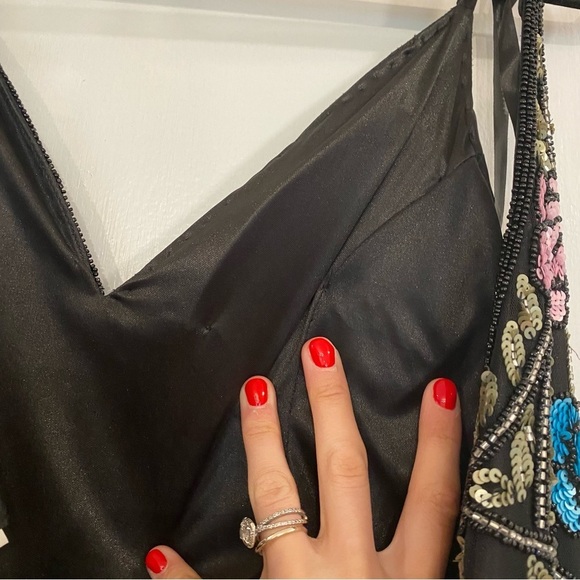 Mac Duggal | 5400 Embellished Floral Sequin Gown Black Mutli Size 4 NEW - Picture 9 of 9